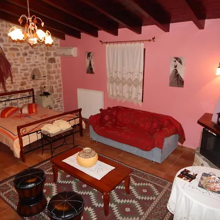 Holiday home Hospitality In The Mountainous Arcadia Daras